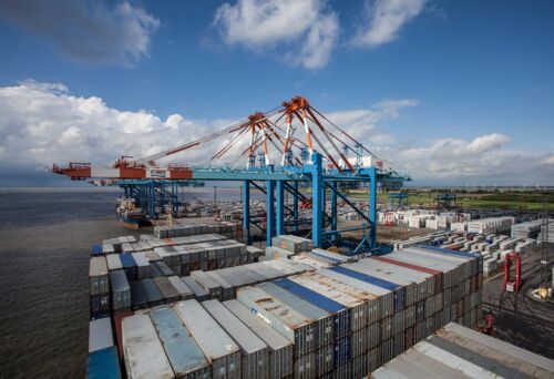 Hafen in Bremerhaven (Foto: Helmut Gross)